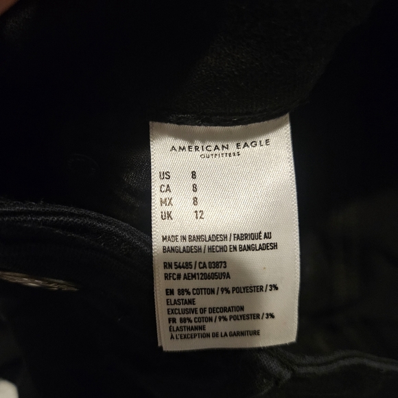 AE black denim shorts - Picture 3 of 4